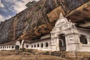 Dambulla Cave Temple Tour